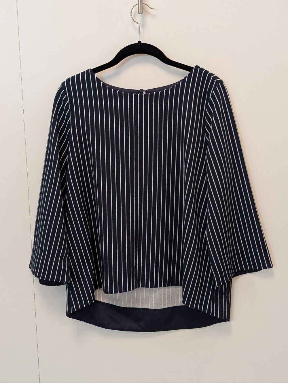 MELLODAY Navy and White Pinstripe Boatneck Blouse